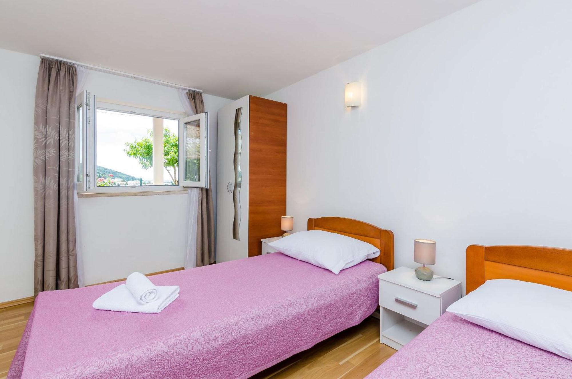 Apartments & Room Lino Дубровник Екстериор снимка